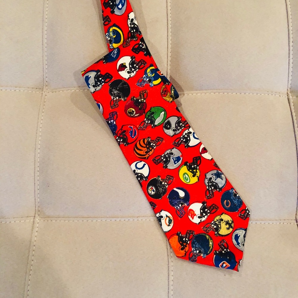 Vintage NFL Football Helmet Necktie - Red